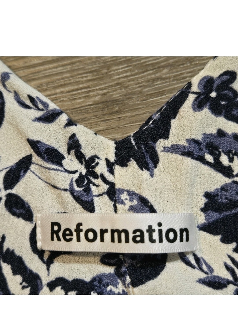 Reformation All Over Fruit Print Mini Slip Dress Womens Medium Sundress White - Picture 5 of 9
